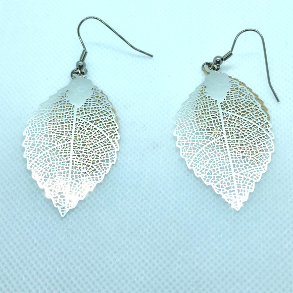 BOHO LEAF EARRINGS DROP EARRINGS NEW DOUBLE LEAF GOLD SILVER FAST SHIP! - Picture 4 of 7